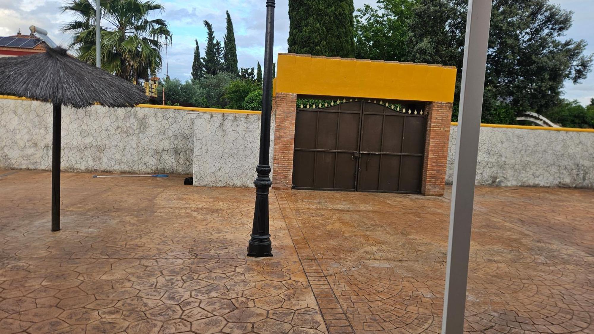 Chalet El Campillo Sevilla Exteriör bild