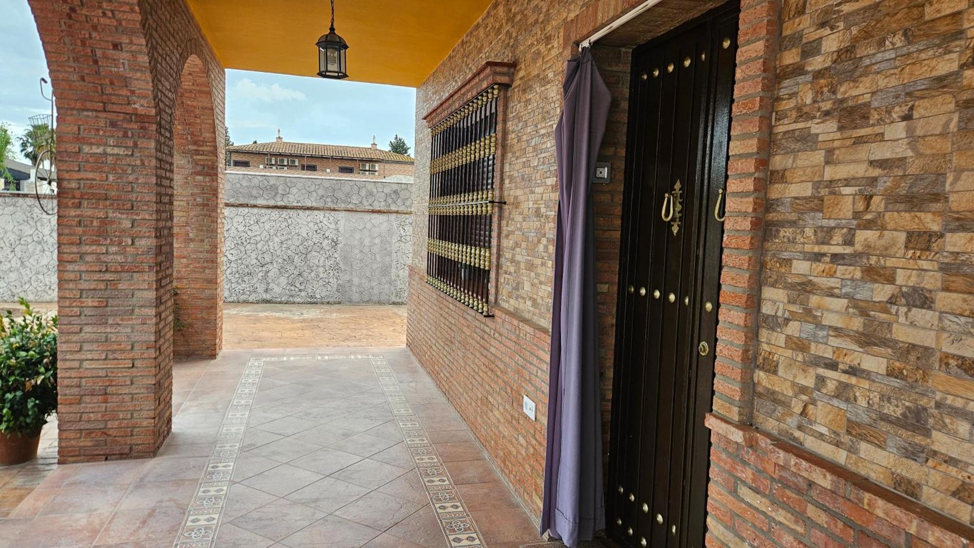 Chalet El Campillo Sevilla Exteriör bild